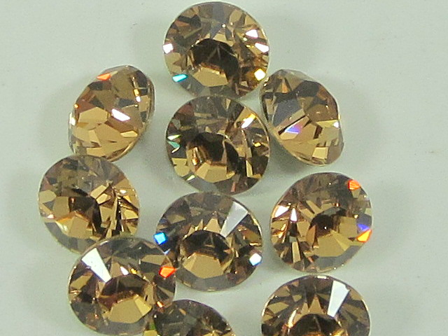 pp28 (3.5-3.6mm) 1 Gross LIGHT COLORADO TOPAZ POINTED BACK European Rhinestones